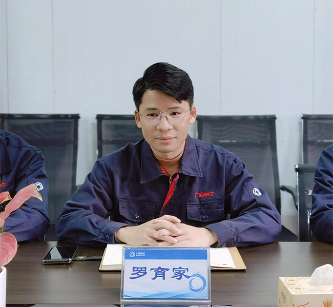 春節(jié)我在崗丨致敬每一個堅(jiān)守崗位的申龍人！